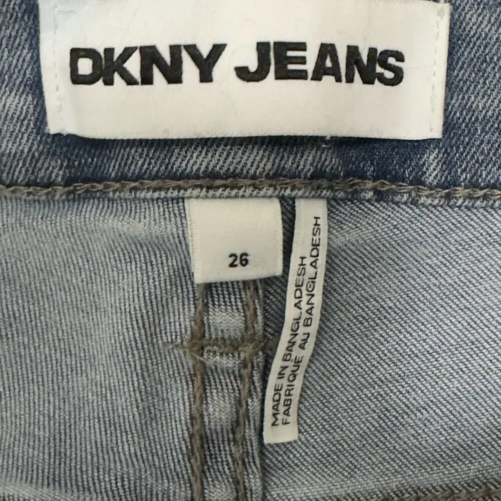 NWT Womens DKNY Sz 26 Jeans Williamsburg High Rise Flare Crop 25” Inseam NEW $79 - Picture 5 of 14